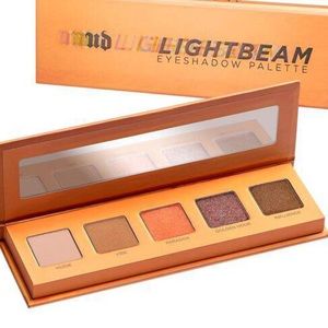 🛍Urban Decay Lightbeam eyeshadow